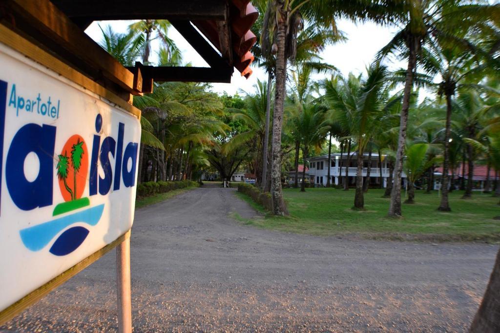 Hotel La Isla Parrita Exteriér fotografie